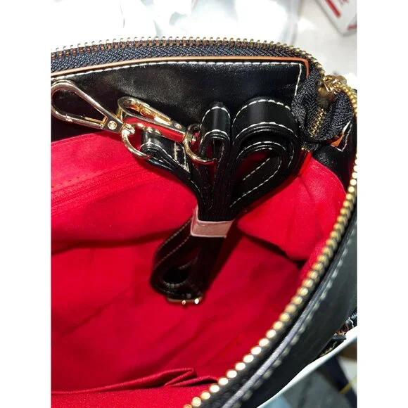 Black Leather Handbag w Gold Hardware & Tassel Accents Red Interior Pockets - Picture 6 of 9